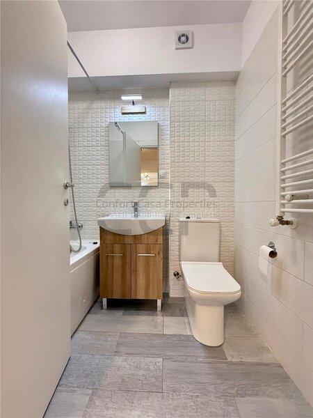 13 Septembrie, Marriott, Casa Poporului, 4 camere, bloc nou, centrala proprie.